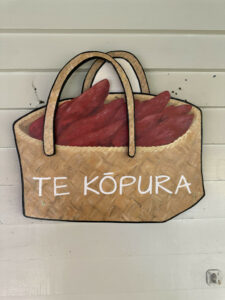 Te Kopura